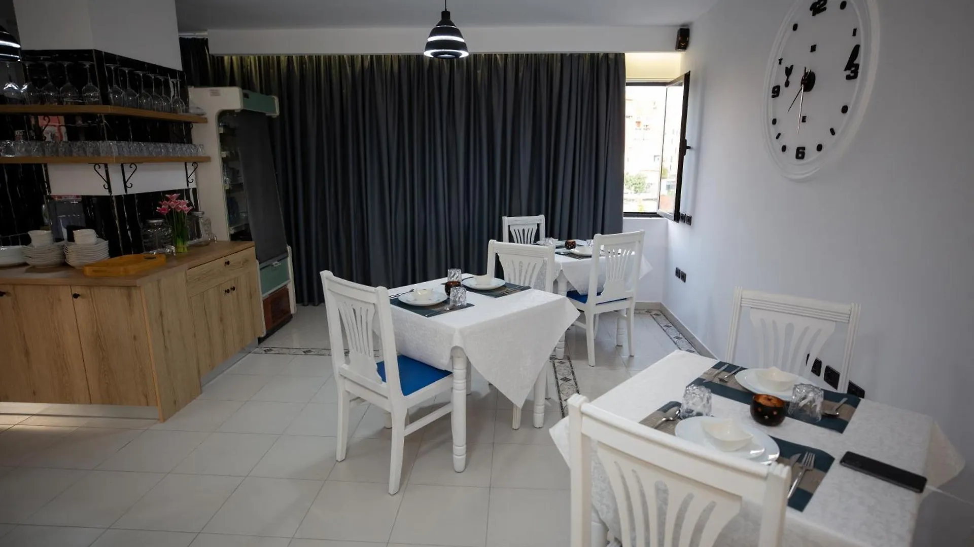 Frekel Hotel Yzberish