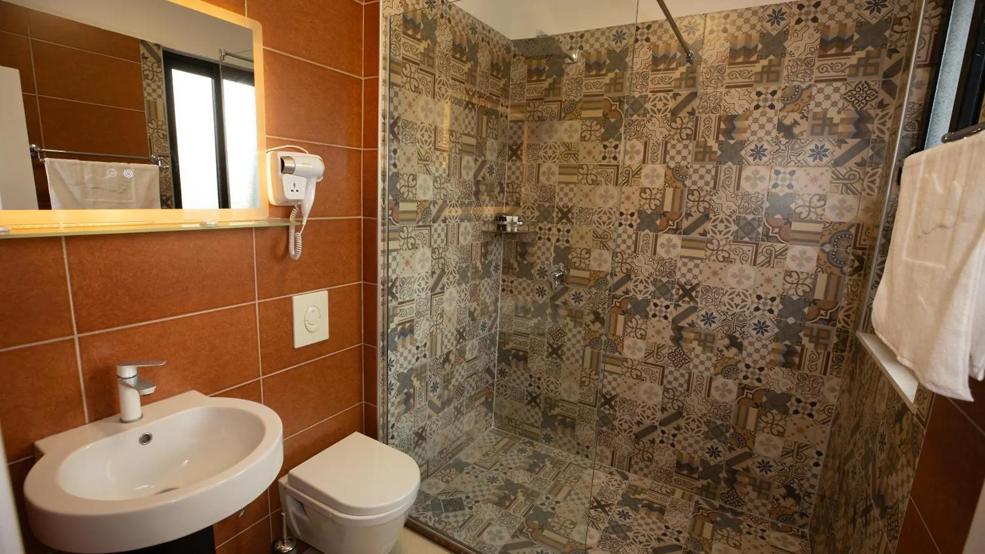 Frekel Hotel Yzberish